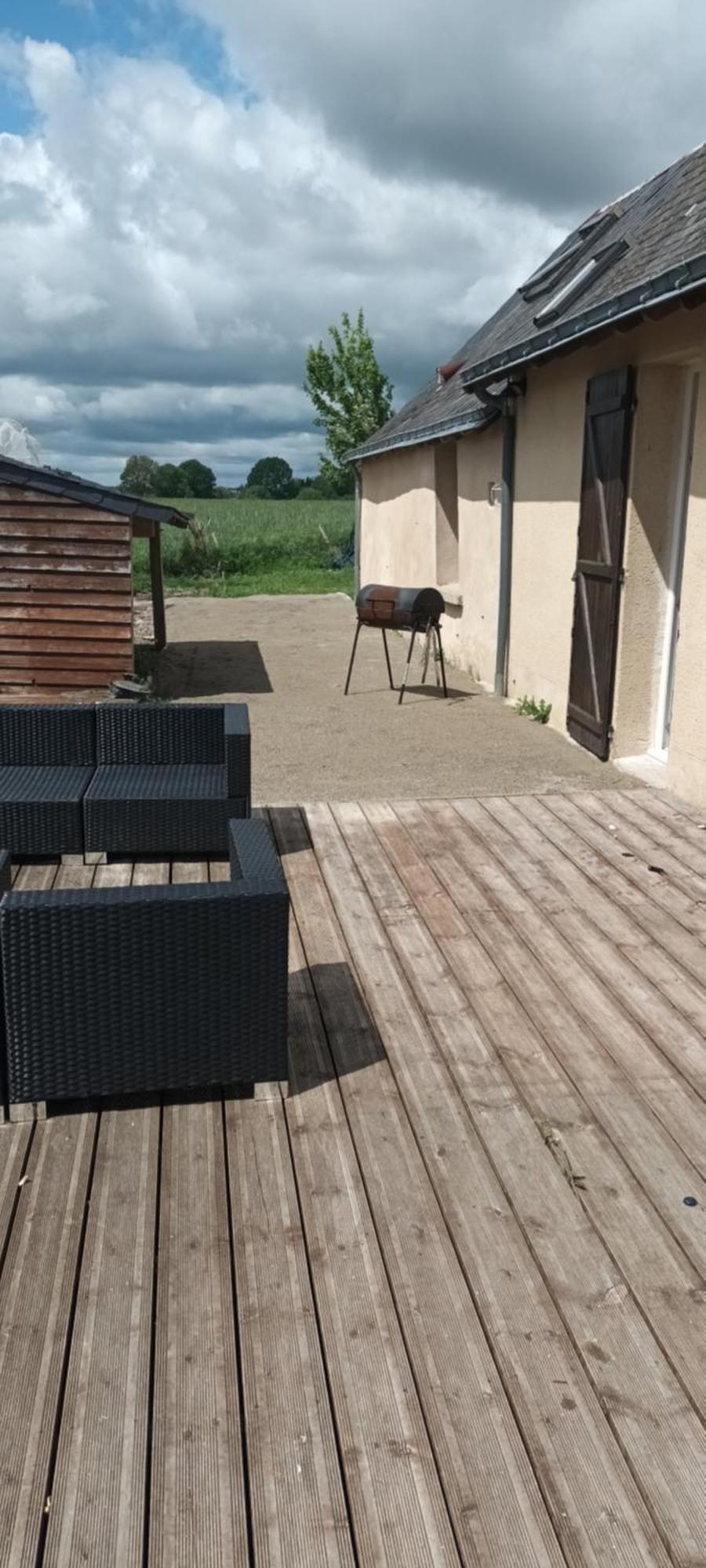 Maison De Campagne * Seiches-sur-le-Loir